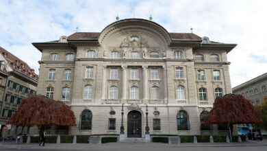 "SNB அதிரடி முடிவு..! சுவிஸ் வட்டி விகிதம் மீண்டும் 0% – பிராங்க் நிலை என்ன?" 8 A19 3