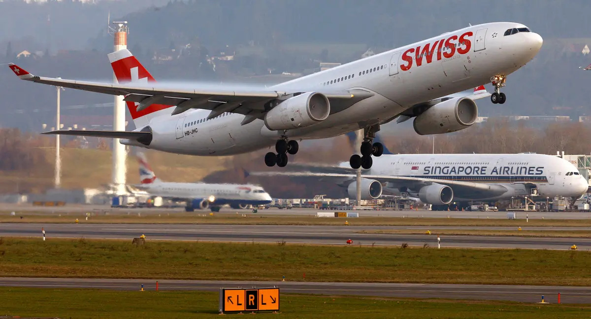 சூரிச்சில் இருந்து நியூயார்க் சென்ற Swiss விமானம் அவசரமாக தரையிறக்கம் 2 30j 4