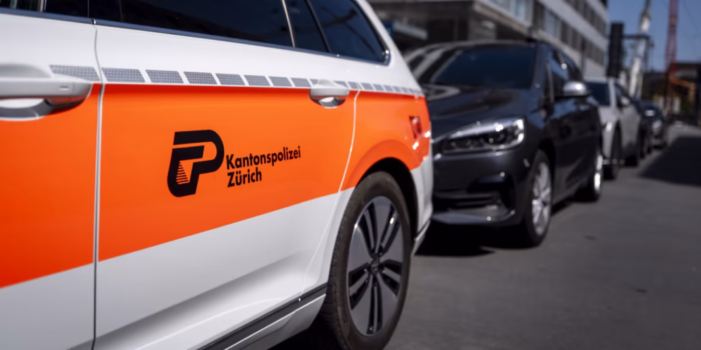 Kapo Zurich verhaftet vier Manner mit Einbruchwerkzeug